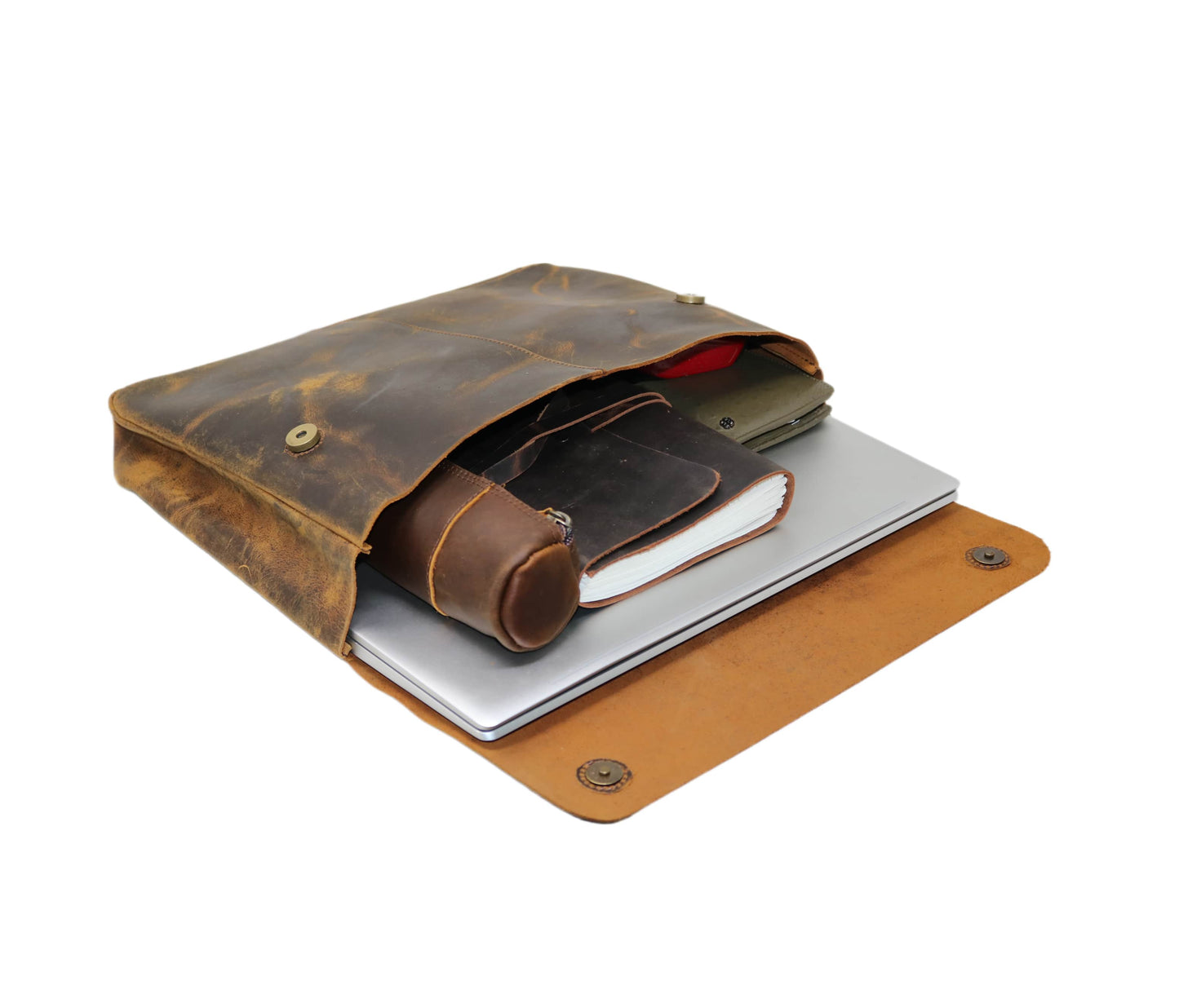 This Handcrafted Rustic Leather Document Holder Is Made From High-quality Genuine Hide, Designed To Keep Your Laptop, Notebook, Or Sketchpad Secure And Organized. Featuring A Spacious Interior And A Magnetic Flap For Easy Access, It Combines Function With Elegance. The Rich Leather Ages Beautifully Over Time. A Perfect Personalized Birthday Gift, Graduation Gift, Or Customized Gift For Men And Women—ideal For Professionals, Creatives, And Travelers.