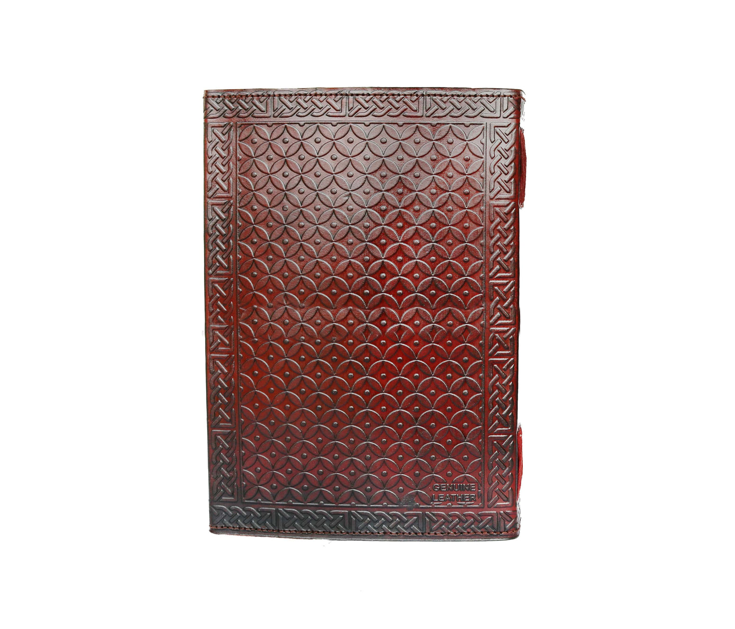 Elevate Your Journaling Experience With This Exquisitely Handcrafted, Personalized Leather Journal, Featuring A Striking Fish-scale Pattern Deeply Embossed Into Rich Brown Leather. Meticulously Designed For Both Elegance And Durability, It Blends Vintage Artistry Modern Craftsmanship. The Intricate Cover Adds Timeless Charm, While Thick, Acid-free Pages Inside Invite Daily Reflections Creative Writing. Customized Gift Men Women—perfect As Birthday Gift, Graduation Or Meaningful Personal Keepsake.