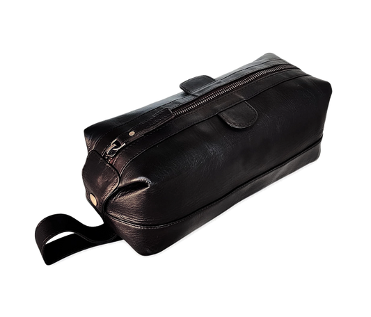 Sleek Black Leather Toiletry Bag, Expertly Handcrafted For Durability And Elegance. This Compact Travel Pouch Offers Ample Room Grooming Tools, Skincare, Cosmetics. Featuring Premium Zippers A Sturdy Handle, It’s Perfect Vacations, Business Trips, Or Daily Use. An Ideal Personalized Birthday Gift, Graduation Customized Gift Men Women, Timeless Dopp Kit Is The Ultimate Organizer Usa—both Stylish Practical. 
