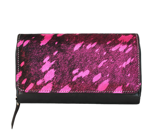 Personalized Leather Women’s Wallet, Featuring A Striking Pink Splatter Pattern On Sleek Black Base Stylish And Functional Customized Gift For Women. Ideal Daily Use, Office Meetings, Or Evening Events, This Elegant Zippered Clutch Offers Ample Space Cards, Cash, Coins, Keys. Perfect Birthday Gift, Graduation Thoughtful Keepsake, Modern Wallet Blends Fashion Practicality Women Who Love To Stay Organized The Go. 
