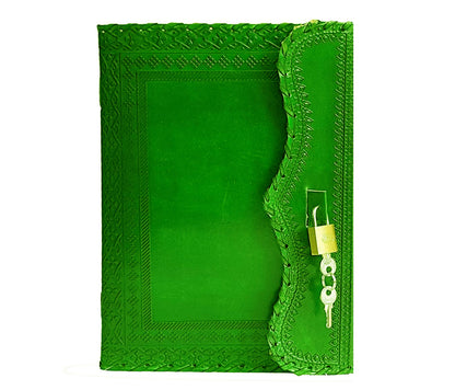 Diario de cuero verde vintage hecho a mano con cerradura